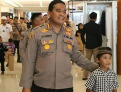 Polresta Manado Sisihkan Sebagian THR, Ajak Anak Yatim Belanja Baju Lebaran