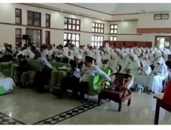 Kemenag Kota Sukabumi Berikan Bimbingan Manasik Kepada ( CALHAJ)