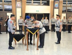 49 Perwira Tinggi Polri Naik Pangkat, Dua Naik Menjadi Komjen
