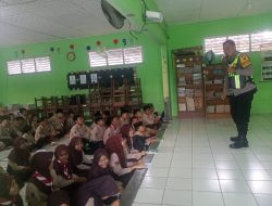 Bhabinkamtibmas Polsek Pengadegan Beri Penyuluhan Bahaya Narkoba